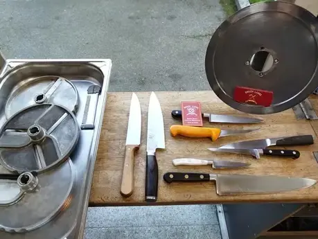 affûtage de couteau professionnel à Rennes - image 3