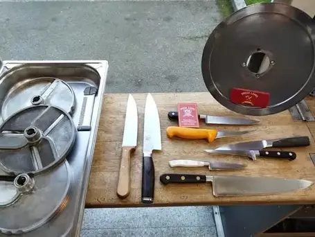 affûtage de couteau professionnel à Vitré - image 3